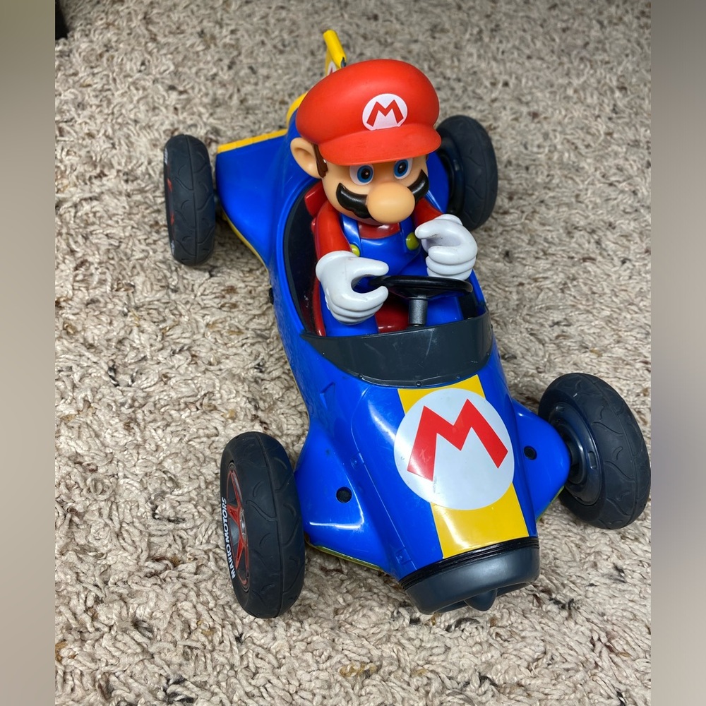 Carrera RC Nintendo Mario Kart (2018) Toy Car 2.4GHz No remote.